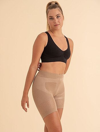 Gaine amincissant, Marie