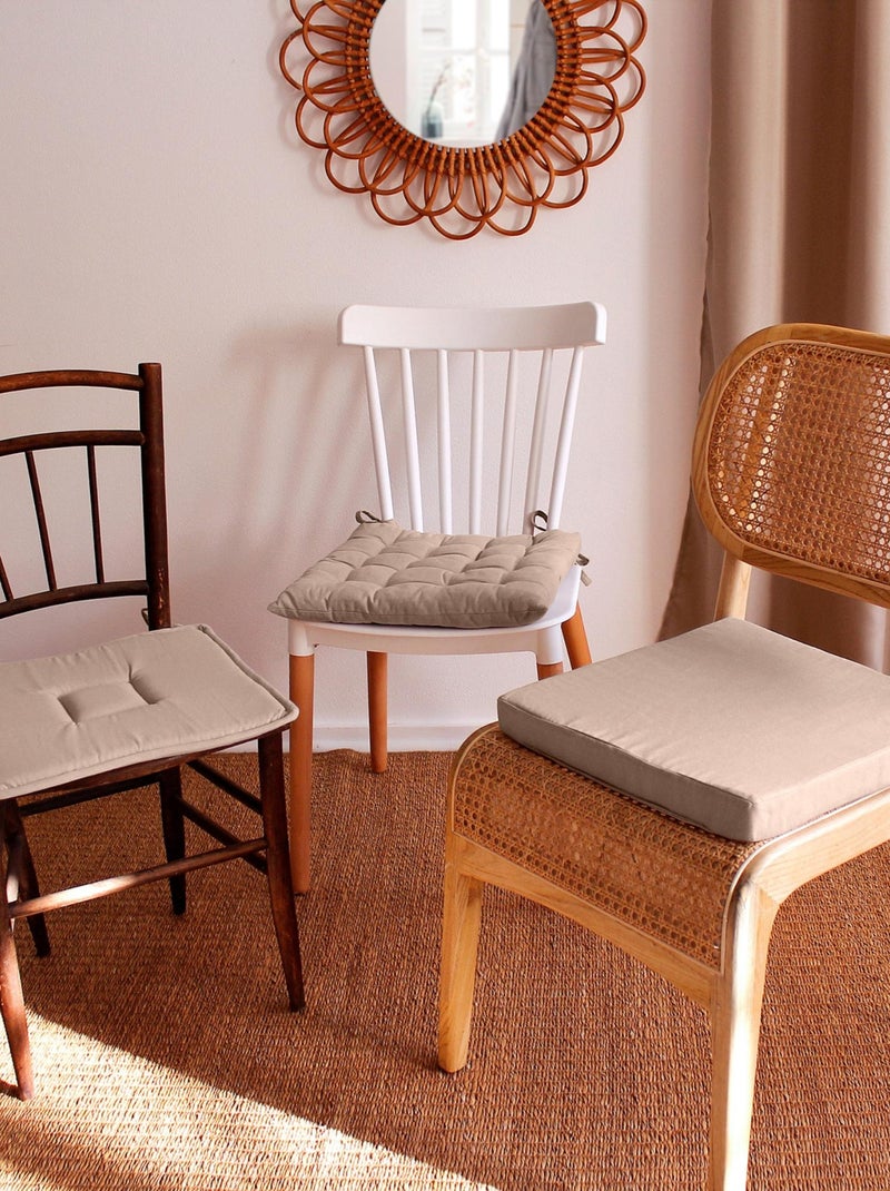 Galette de chaise piquée 16 points en coton et nouettes Beige - Kiabi