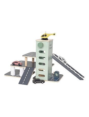 Garage à voitures en bois