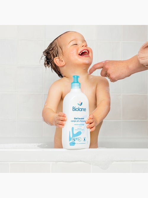 Gel lavant corps & cheveux 2 en 1 750ml biolane - Kiabi Gel lavant corps & cheveux 2 en 1 750ml biolane - Kiabi
