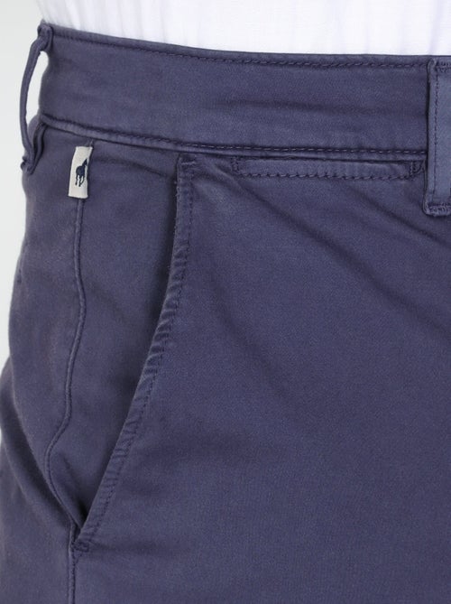 Gentleman Farmer - Pantalon chino coupe regular en coton POWEL - Kiabi Gentleman Farmer - Pantalon chino coupe regular en coton POWEL - Kiabi
