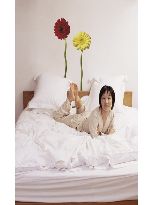 Gerbera, Sticker mural deux grandes fleurs rouge et jaune - 50x70 cm - Kiabi