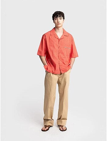 Chemise à manches courtes à fines rayures giesto