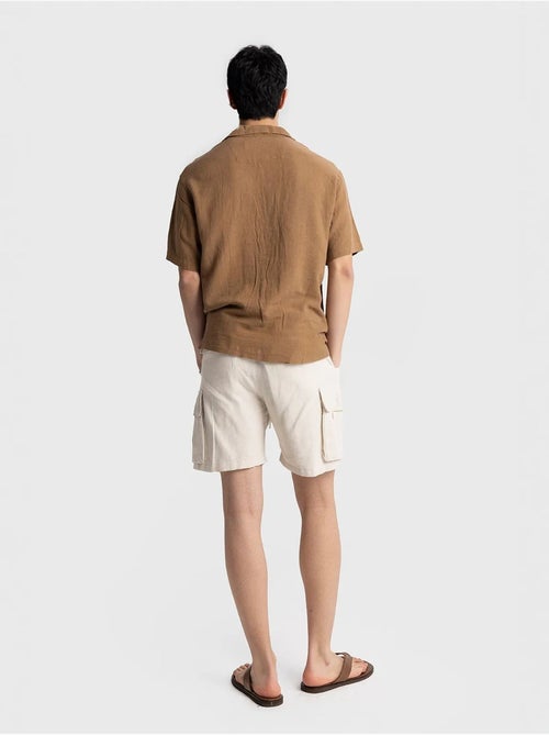 Giesto chemise homme en popeline de coton brodée à manches courtes - Kiabi Giesto chemise homme en popeline de coton brodée à manches courtes - Kiabi