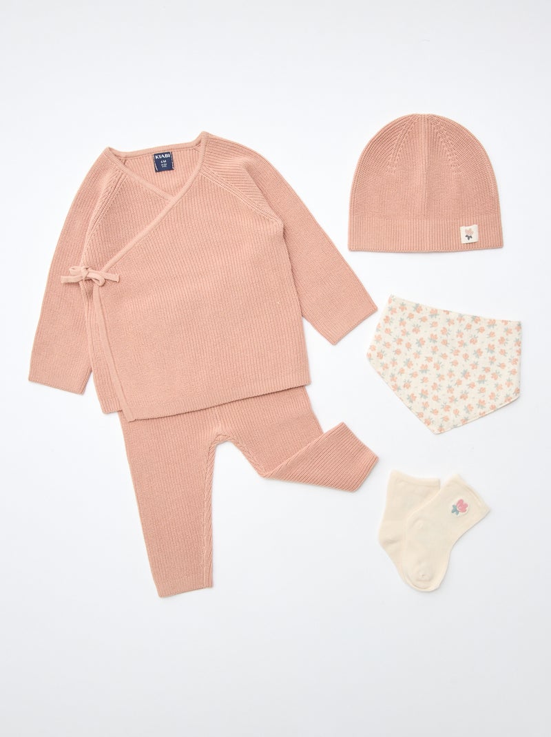 GIFTBOX brassière + pantalon + chaussettes + bonnet + bavoir Blanc - Kiabi