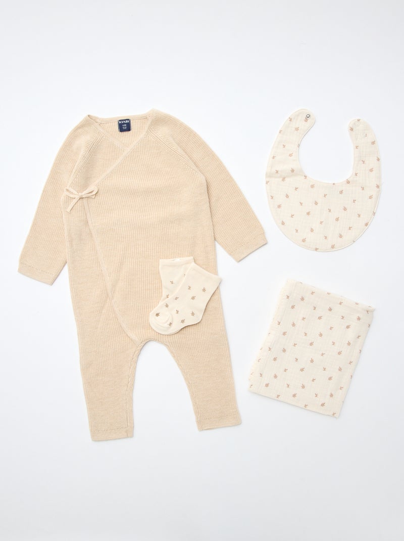 GIFTBOX Combinaison + chaussette + lange + bavoir Blanc - Kiabi