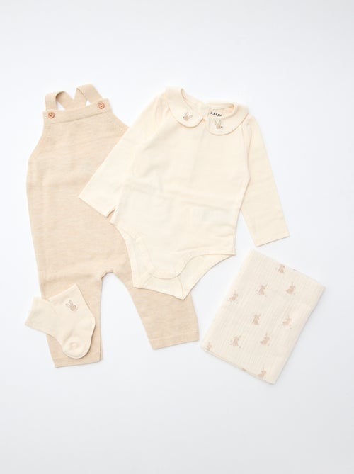 GIFTBOX salopette longue en tricot + body + lange double gaze + chaussettes - Kiabi