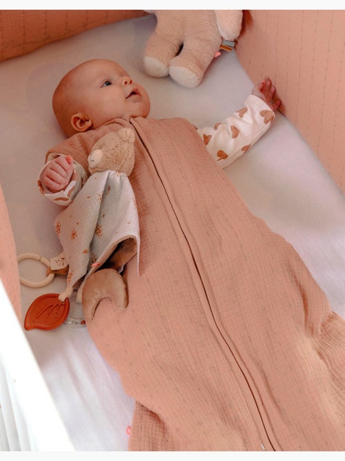 Gigoteuse en mousseline de coton bio, 0-3 mois Noukie's - Kiabi Gigoteuse en mousseline de coton bio, 0-3 mois Noukie's - Kiabi