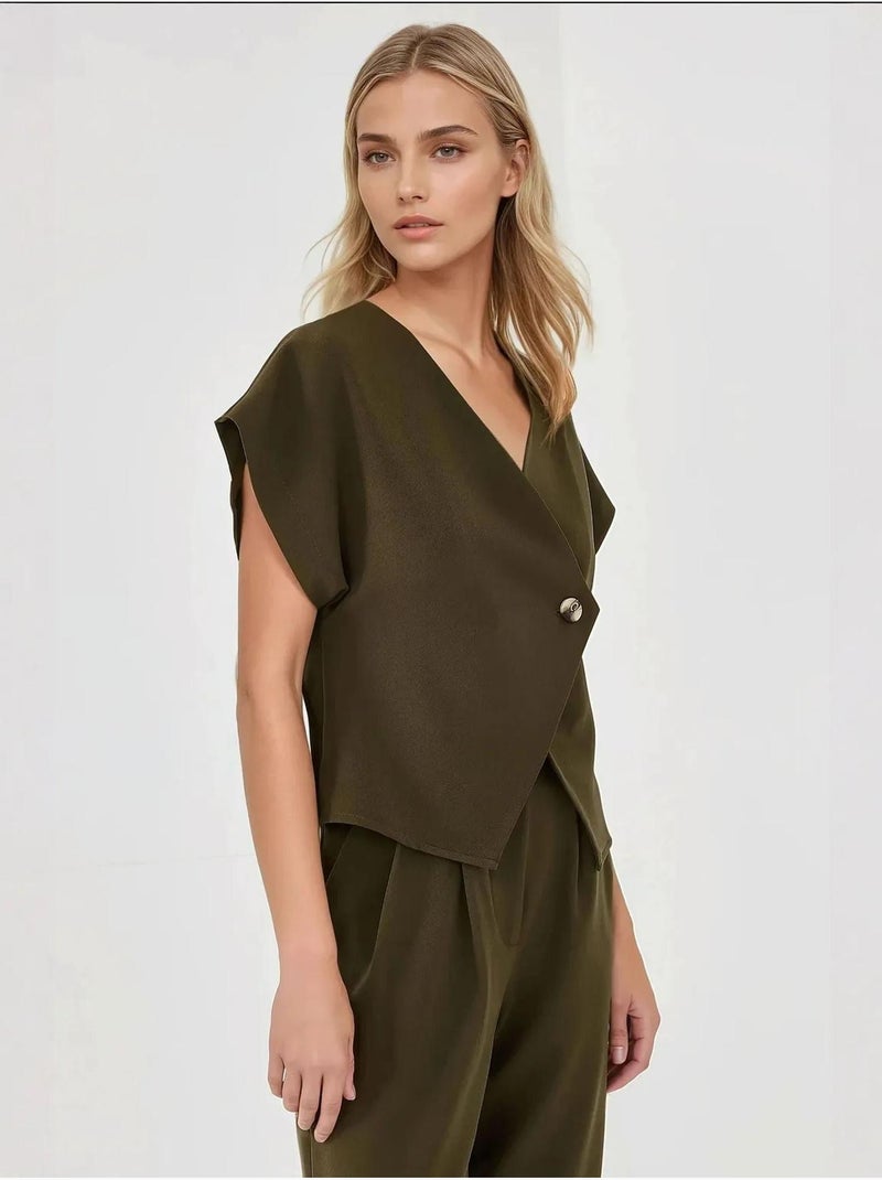 Gilet ajusté à col en V Kaki - Kiabi