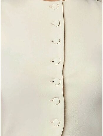 Gilet ajusté à col ras du cou avec détails boutonnés