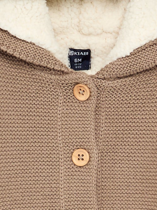 Gilet au point mousse doublé à capuche - Kiabi Gilet au point mousse doublé à capuche - Kiabi