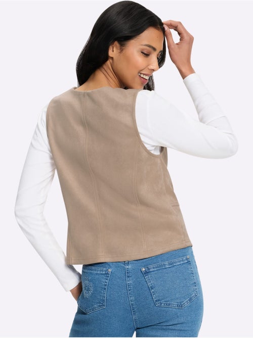 Gilet au toucher velouté - taille standard - moda vilona - Kiabi Gilet au toucher velouté - taille standard - moda vilona - Kiabi