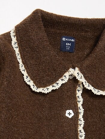 Gilet avec bords en fine dentelle
