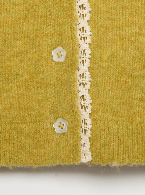Gilet avec bords en fine dentelle - Kiabi