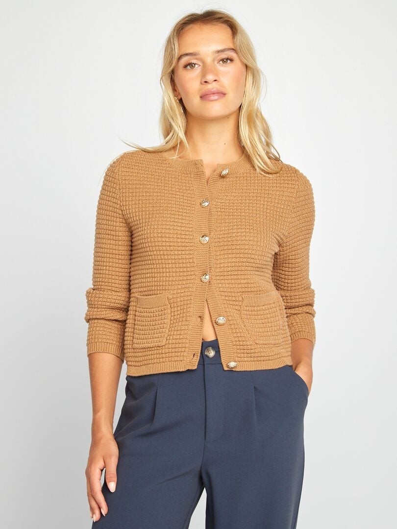 Gilet avec boutons dorés Beige - Kiabi