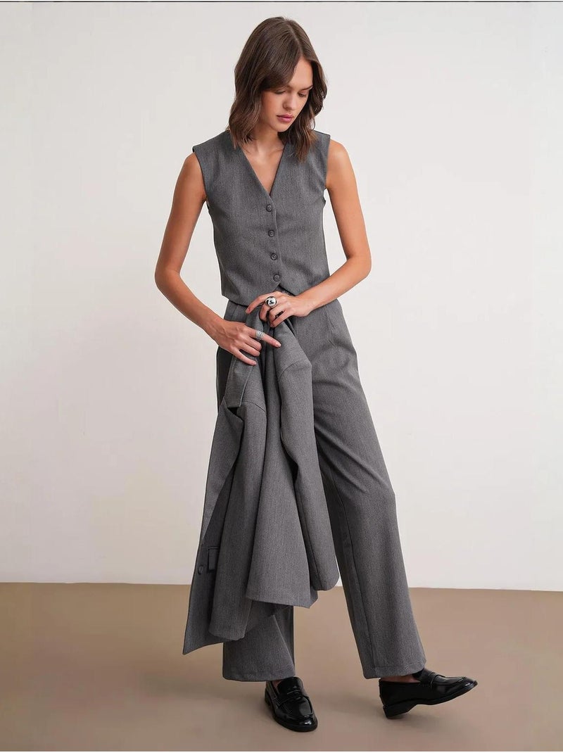 Gilet boutonné à col en v mixray Gris foncé - Kiabi