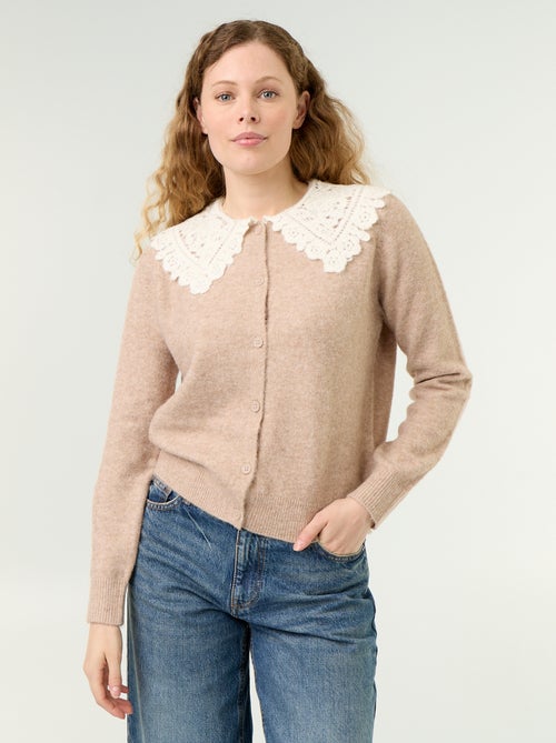 Gilet boutonné avec col claudine - Kiabi Gilet boutonné avec col claudine - Kiabi