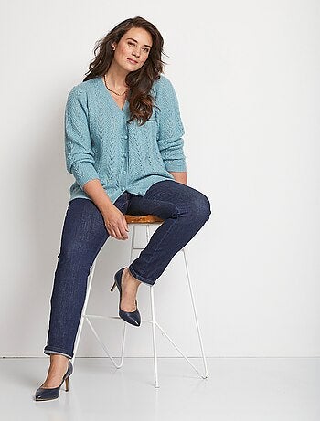 Gilet boutonné avec fibres recyclées