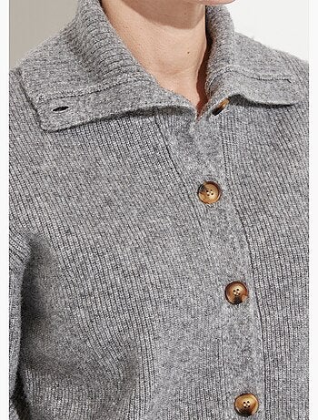 Gilet boutonné chaud côtelé avec laine et fibres recyclées