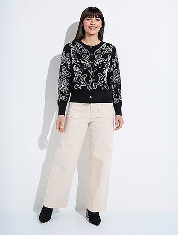 Gilet cardigan boutonné court brodé