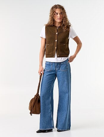 Gilet col rond en maille grosse jauge sans manches