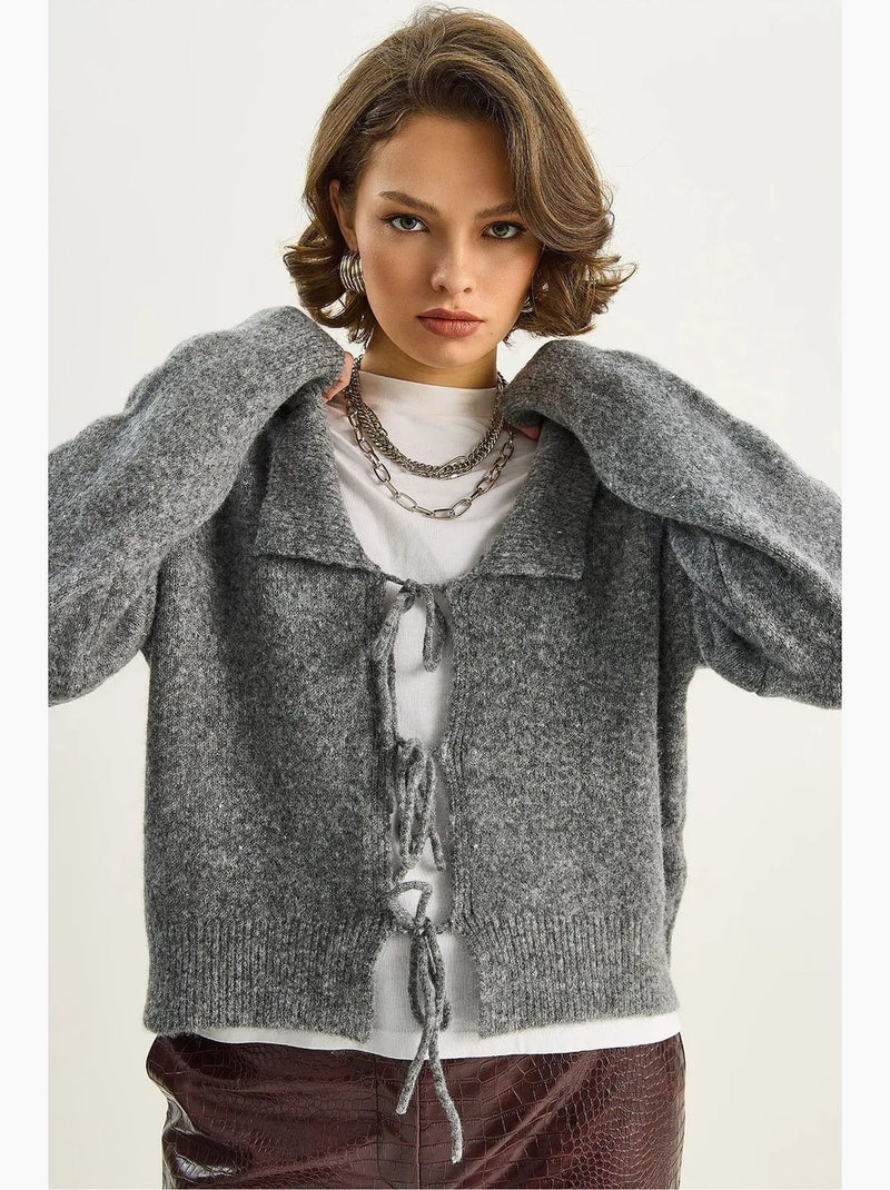 Gilet côtelé oversize à col v et fermeture à nouer lucci Gris foncé - Kiabi
