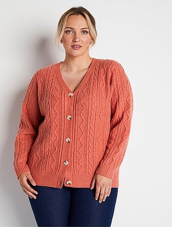 Gilet court boutonné col V maille torsades