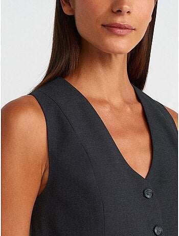 Gilet Court En Crêpe À Boutons