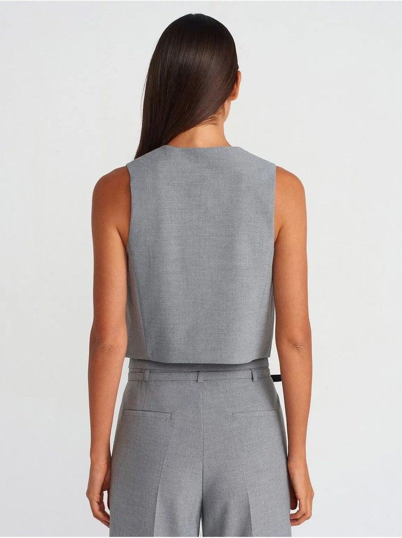 Gilet Court En Crêpe À Boutons Gris clair - Kiabi