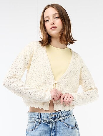 Gilet crochet à nouer festonné