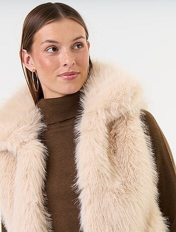Gilet de costume sans manches en fausse fourrure