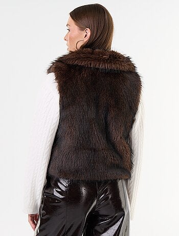 Gilet de costume sans manches en fausse fourrure
