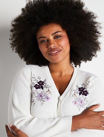 Gilet doux uni col V boutonné court brodé - Afibel