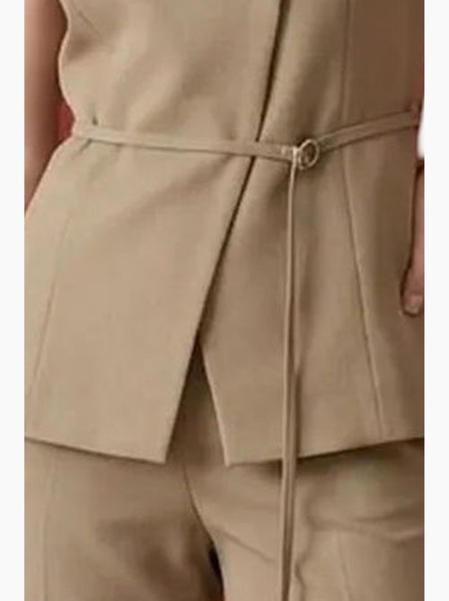 Gilet en crêpe ceinturé my fashion - Kiabi Gilet en crêpe ceinturé my fashion - Kiabi