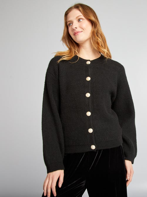 Gilet en grosse maille avec boutons dorés - Kiabi