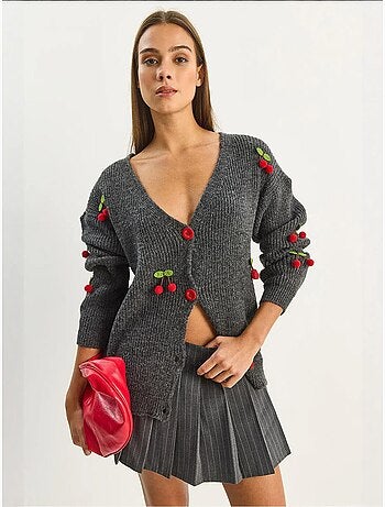 Gilet en maille côtelée à col v avec fermeture boutonnée lucci