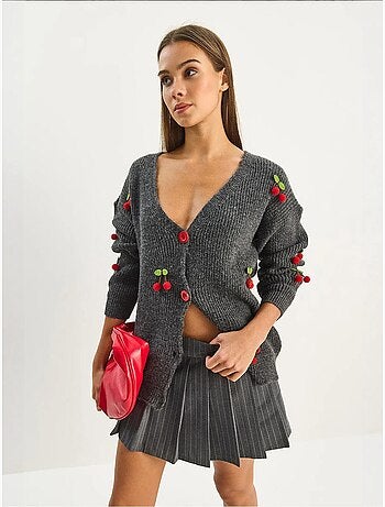 Gilet en maille côtelée à col v avec fermeture boutonnée lucci