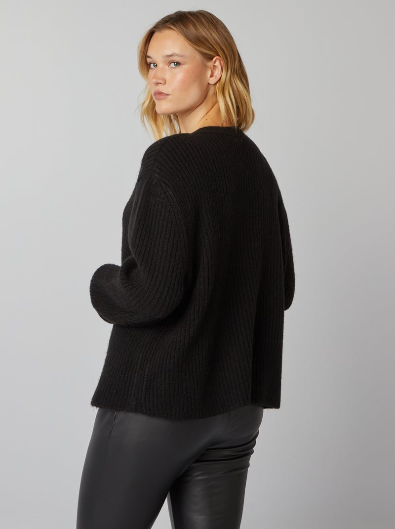 Gilet en maille côtelée avec boutons bijoux noir Grandes tailles