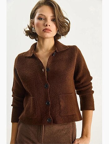 Gilet en maille côtelée avec col chemise et poches lucci
