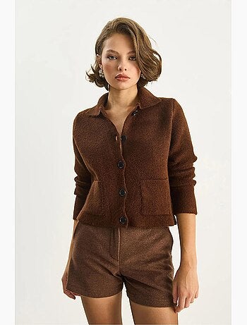 Gilet en maille côtelée avec col chemise et poches lucci