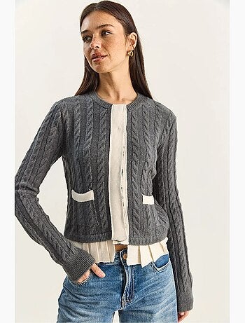 Gilet en maille côtelée avec fermeture boutonnée lucci