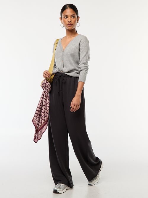 Gilet en maille fine col en V - Kiabi