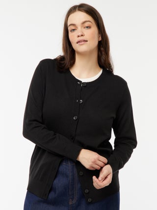 Gilet en maille fine jauge avec ouverture boutonnée