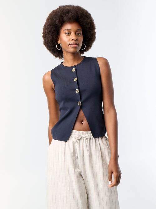 Gilet en maille fine jauge sans manches - Kiabi Gilet en maille fine jauge sans manches - Kiabi