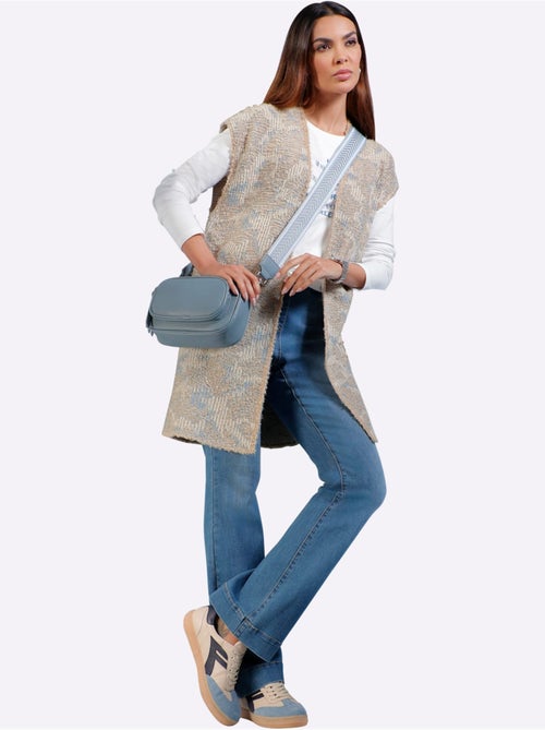 Gilet en tricot coupe ouverte affinante - taille standard - helline - Kiabi Gilet en tricot coupe ouverte affinante - taille standard - helline - Kiabi
