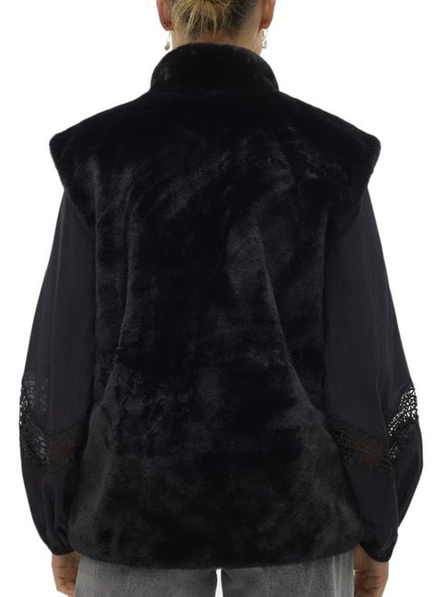 Gilet Fausse Fourrure Femme Vero Moda - Kiabi Gilet Fausse Fourrure Femme Vero Moda - Kiabi
