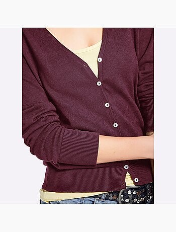 Gilet fin boutons imitation nacre - taille standard - helline