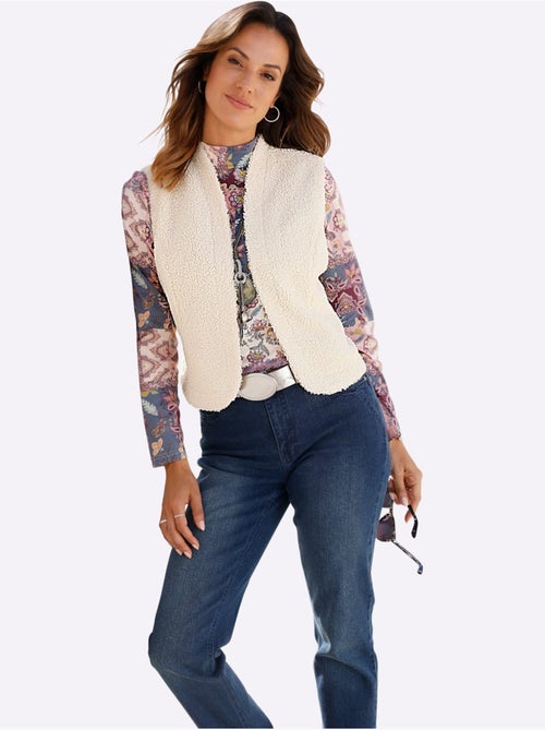 Gilet imitation fourrure fermeture crochet discrète - taille standard - witt - Kiabi Gilet imitation fourrure fermeture crochet discrète - taille standard - witt - Kiabi