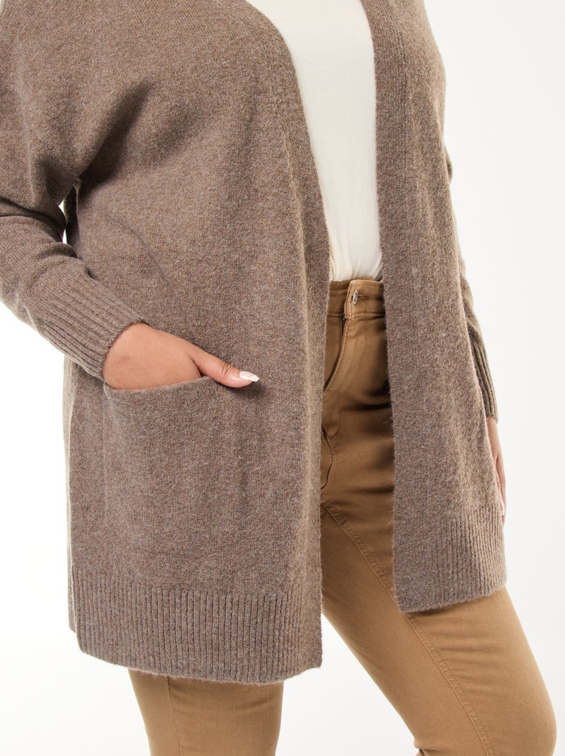 Gilet long en maille tricot avec 2 poches Marron - Kiabi