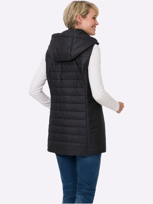 Gilet long matelassé à capuche et poches raglan - taille standard - moda vilona - Kiabi Gilet long matelassé à capuche et poches raglan - taille standard - moda vilona - Kiabi